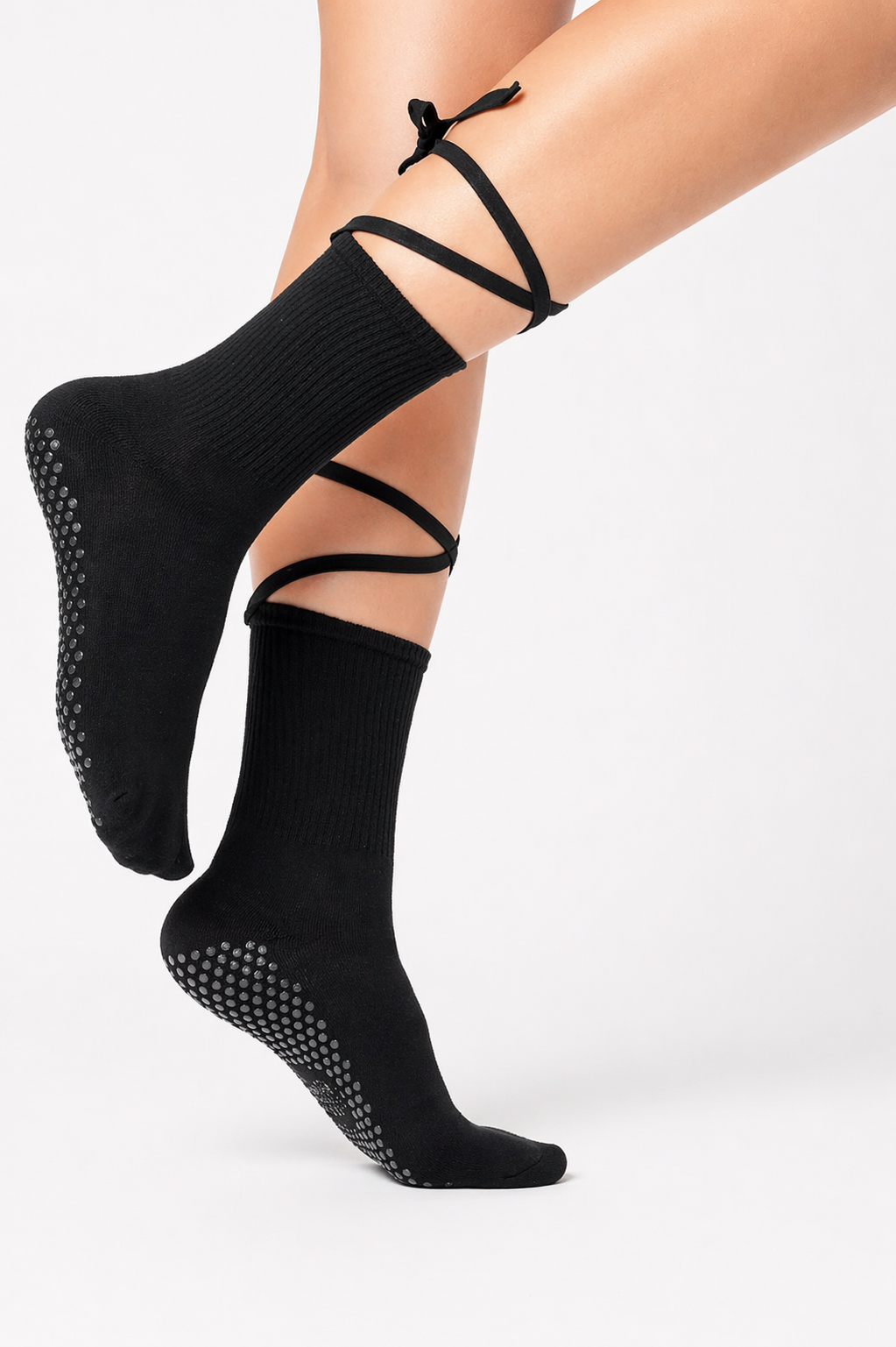 AURA Flow Grip Socks