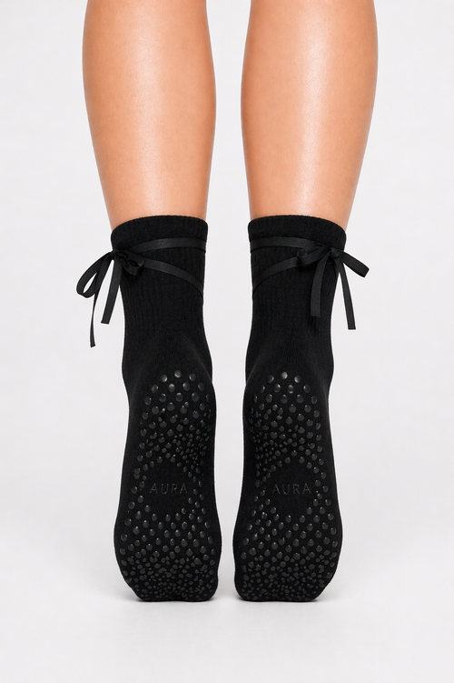 AURA Flow Grip Socks