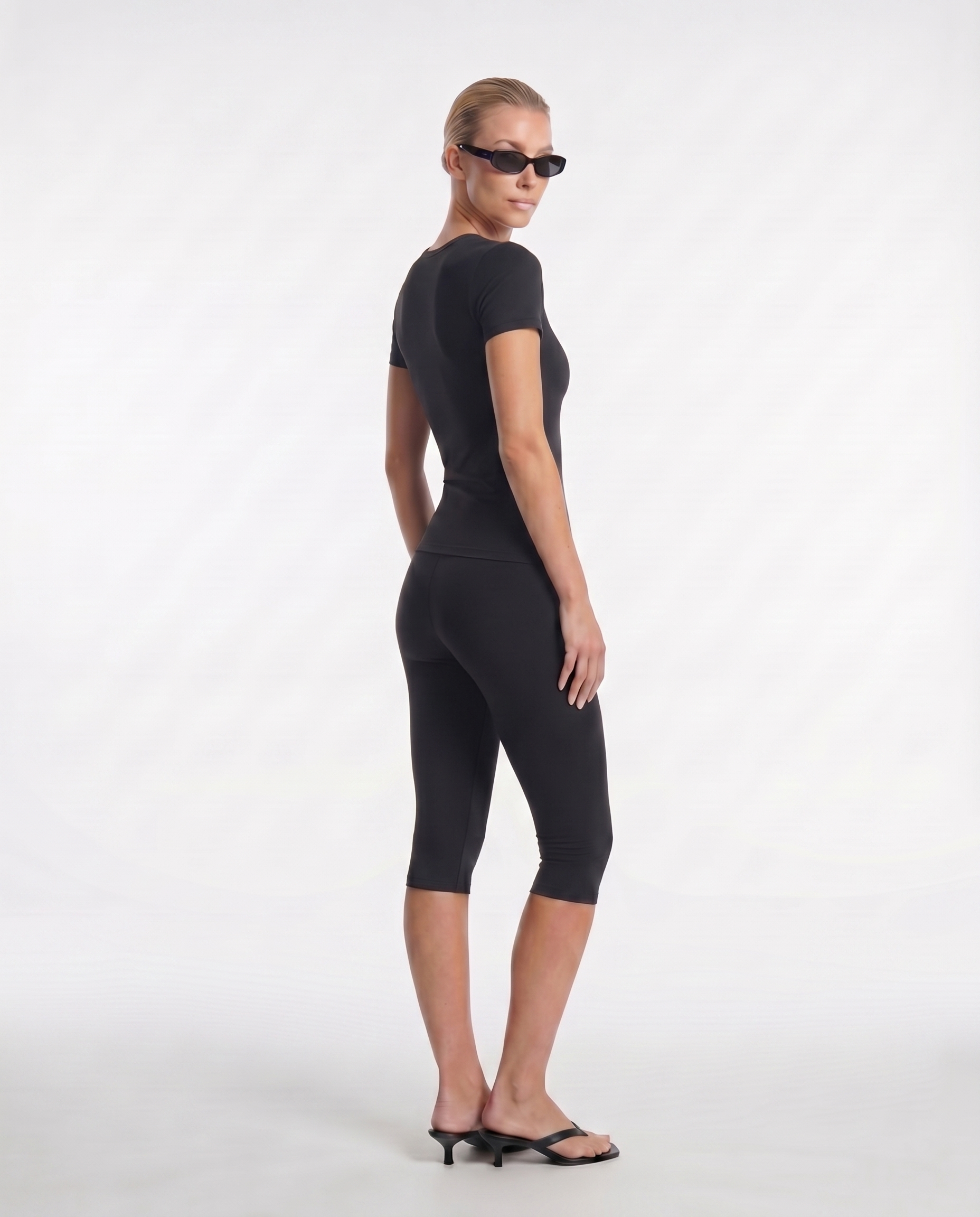 AURA Essential T-Shirt